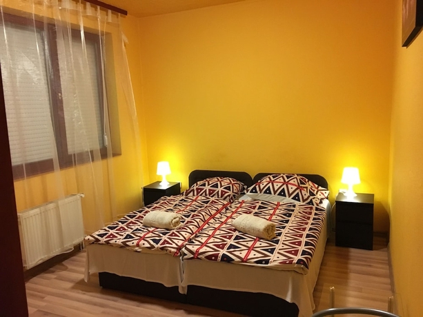 Imagen de la habitación del Hotel Palota Panzi&oacute;. Foto 10