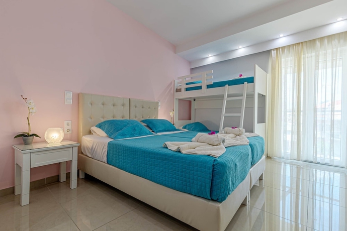 Imagen de la habitación del Hotel Palotel Design Gouvia. Foto 5