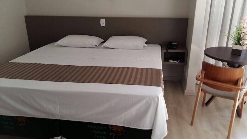Imagen de la habitación del Hotel Palotina Palace. Foto 10