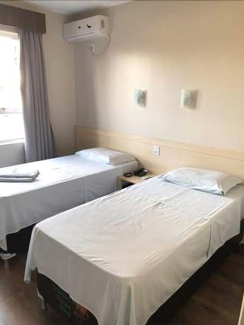 Imagen de la habitación del Hotel Palotina Palace. Foto 11