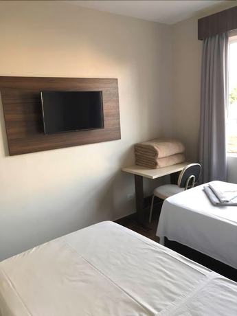 Imagen de la habitación del Hotel Palotina Palace. Foto 14