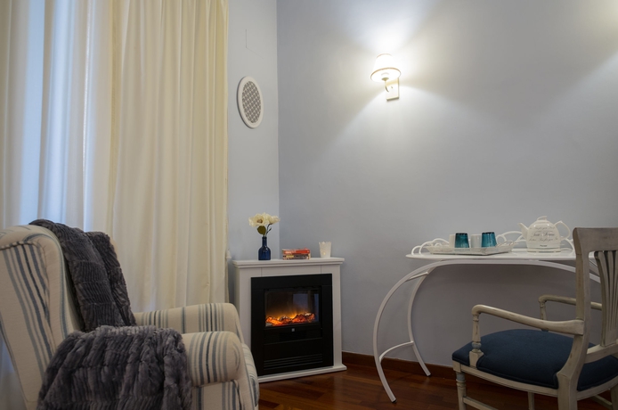 Imagen de los interiores del Hotel Palou. Foto 12