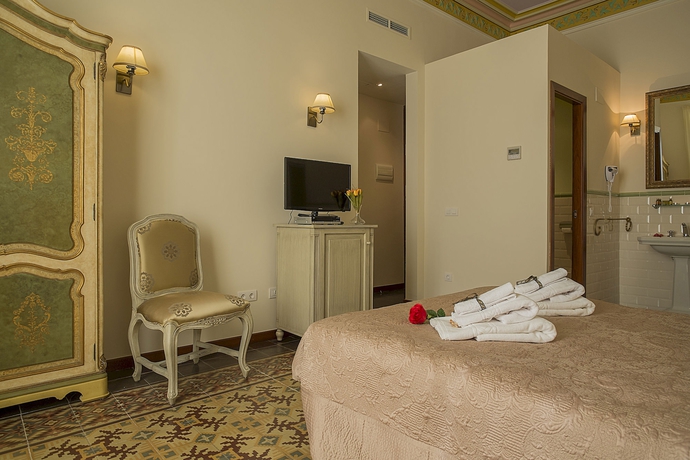 Imagen de la habitación del Hotel Palou. Foto 8