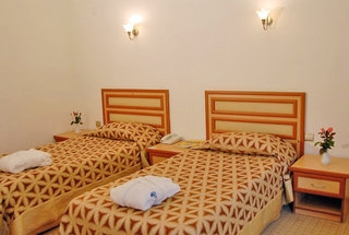 Imagen de la habitación del Hotel Pam Thermal and Clinic Spa. Foto 4