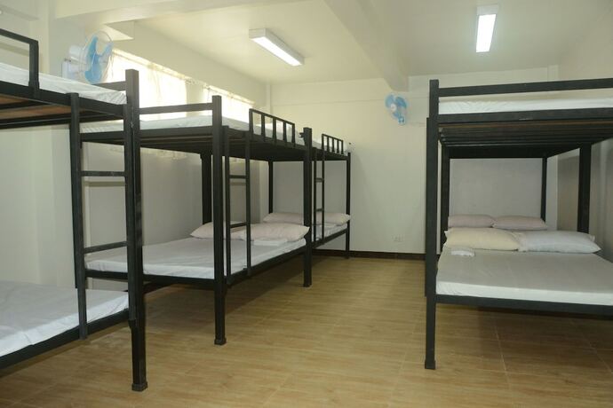 Imagen de la habitación del Hotel Pamana Beach Resort. Foto 16