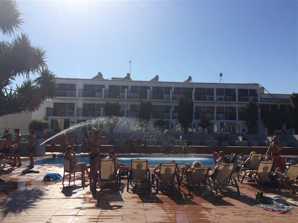 Imagen general del Hotel Pambos Napa Rocks - Adults Only. Foto 8