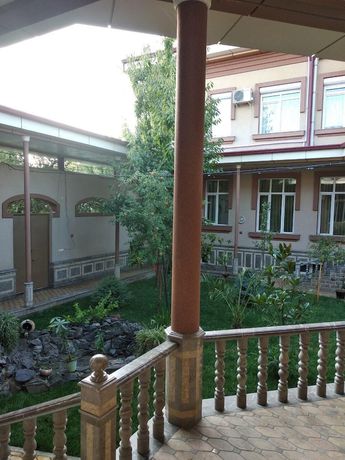 Imagen de los exteriores del Hotel Pamir. Foto 19