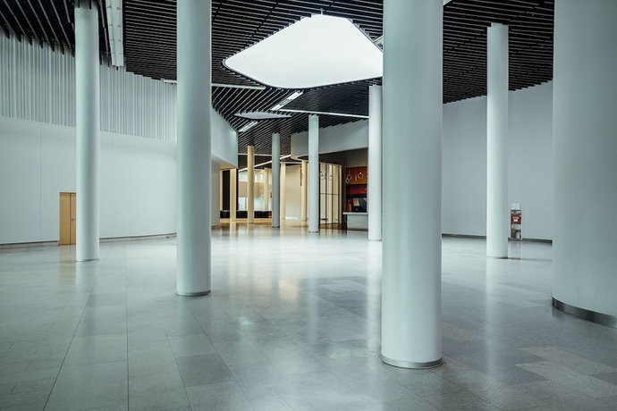 Imagen de los interiores del Hotel Pamir-tien Shan. Foto 13