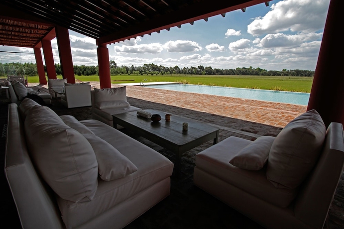Imagen de la piscina del Hotel Pampas De Areco and Spa - Adults Only. Foto 15
