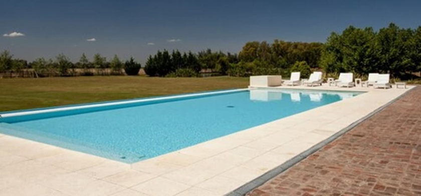 Imagen de la piscina del Hotel Pampas De Areco and Spa - Adults Only. Foto 17