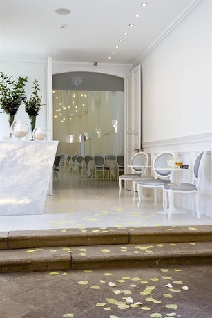 Imagen del bar/restaurante del Hotel Pamplona Catedral. Foto 4