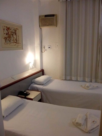 Imagen de la habitación del Hotel Pampulha. Foto 7