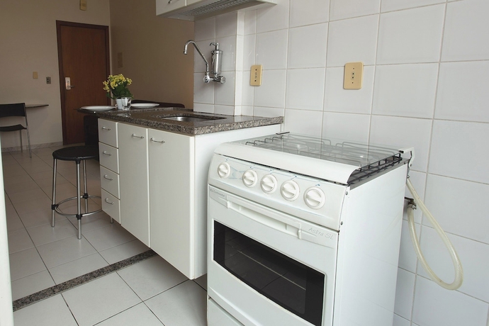 Imagen de la habitación del Hotel Pampulha Flat. Foto 13