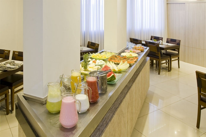Imagen del bar/restaurante del Hotel Pampulha Lieu. Foto 5