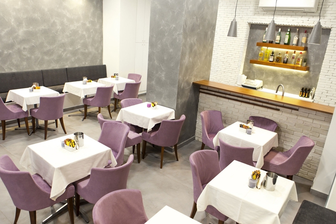 Imagen del bar/restaurante del Hotel Pan, Atenas. Foto 3