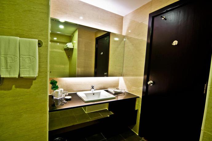 Imagen general del Hotel Pan Borneo Kota Kinabalu. Foto 9