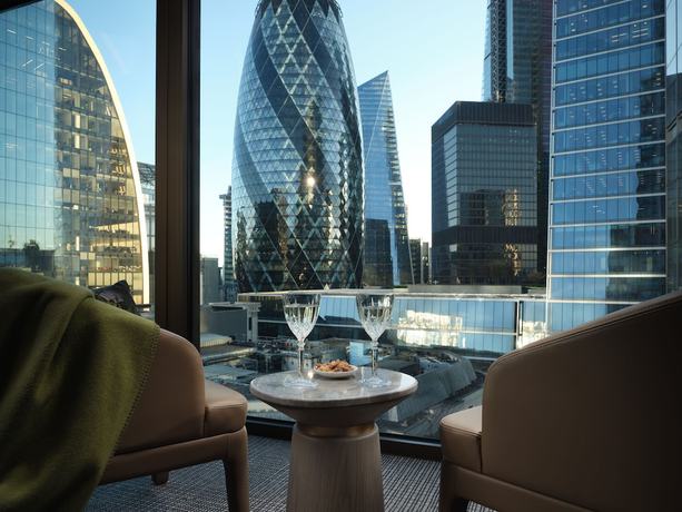 Imagen de los interiores del Hotel Pan Pacific London. Foto 12