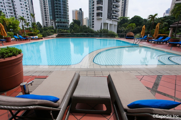 Imagen de la piscina del Hotel Pan Pacific Orchard. Foto 14