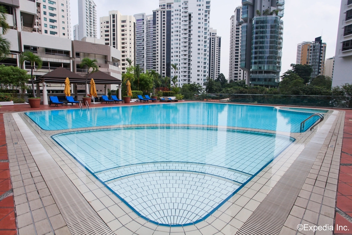 Imagen de la piscina del Hotel Pan Pacific Orchard. Foto 16