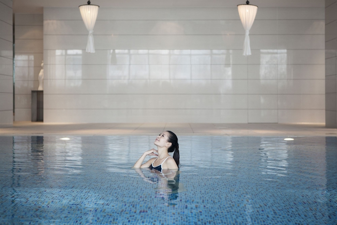 Imagen de la piscina del Hotel Pan Pacific Serviced Suites Ningbo. Foto 16