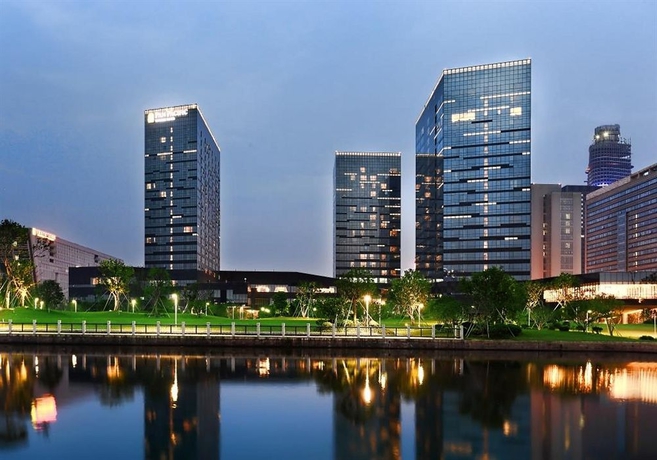Imagen de los exteriores del Hotel Pan Pacific Serviced Suites Ningbo. Foto 8
