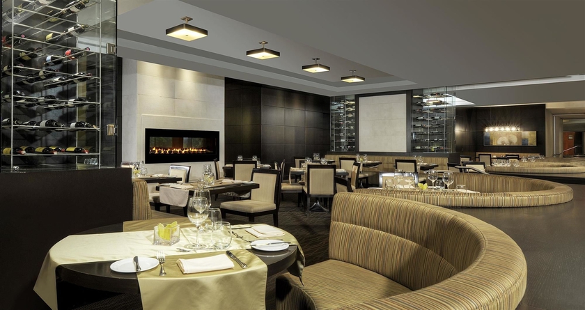 Imagen del bar/restaurante del Hotel Pan Pacific Toronto. Foto 3