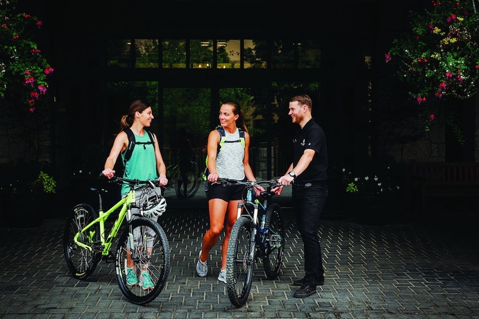 Imagen general del Hotel Pan Pacific Whistler Mountainside. Foto 2