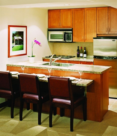 Imagen de la habitación del Hotel Pan Pacific Whistler Village Centre. Foto 3