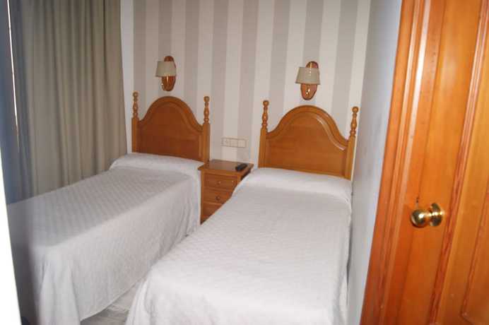 Imagen de la habitación del Hotel Panadeiramar. Foto 4