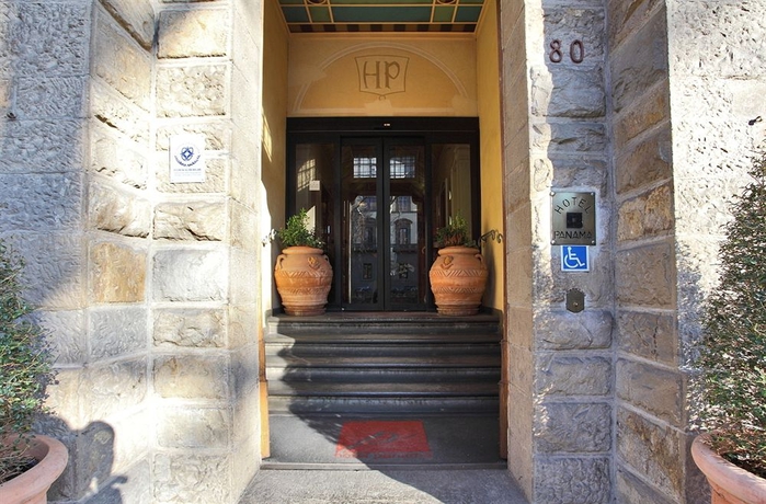 Imagen de los exteriores del Hotel Panama, Florencia. Foto 6