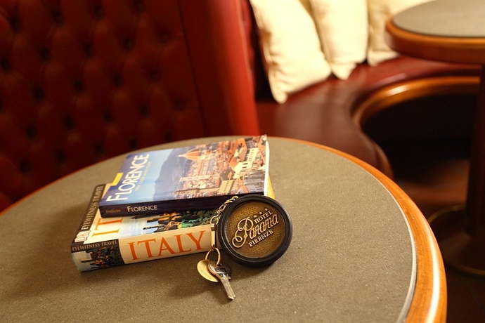 Imagen de los interiores del Hotel Panama, Florencia. Foto 8