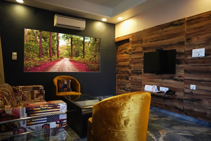 Imagen del bar/restaurante del Hotel Panambi Resort Rishikesh. Foto 2