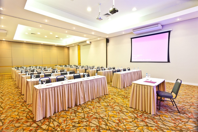 Imagen de los interiores del Hotel Panamby Guarulhos. Foto 14