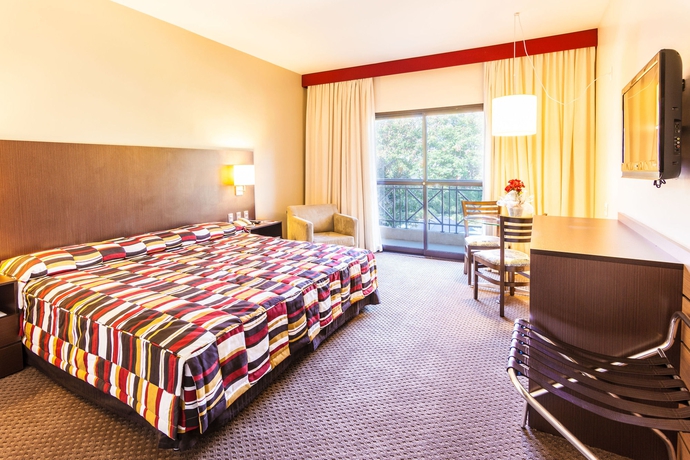 Imagen de la habitación del Hotel Panamby Guarulhos. Foto 10