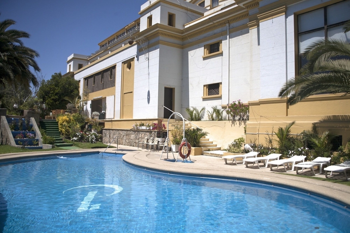 Imagen de la piscina del Hotel Panamericana O'higgins. Foto 16