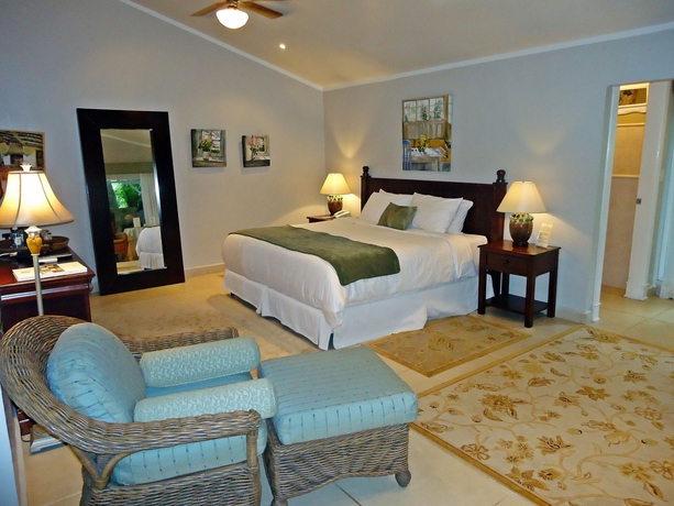 Imagen de los interiores del Hotel Panamonte. Foto 13