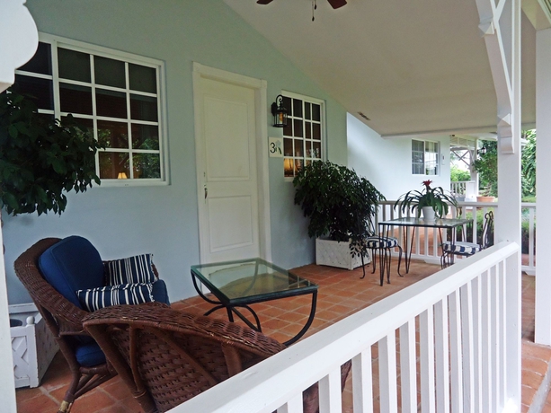 Imagen de los exteriores del Hotel Panamonte. Foto 11