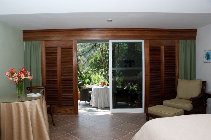 Imagen de la habitación del Hotel Panamonte. Foto 5