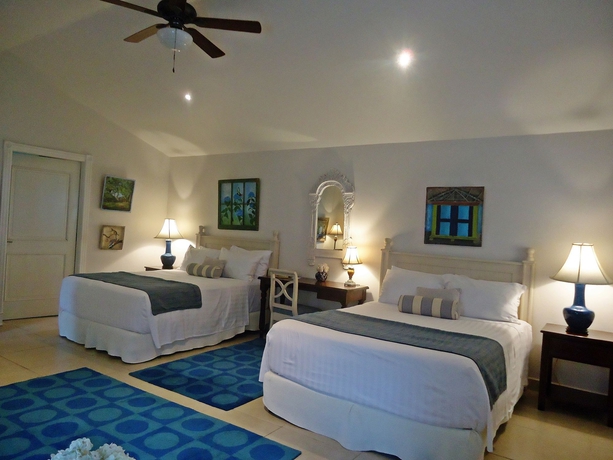 Imagen de la habitación del Hotel Panamonte. Foto 10