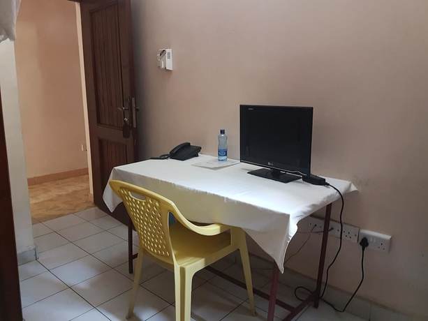 Imagen de la habitación del Hotel Panaroma Gardens Mombasa. Foto 11