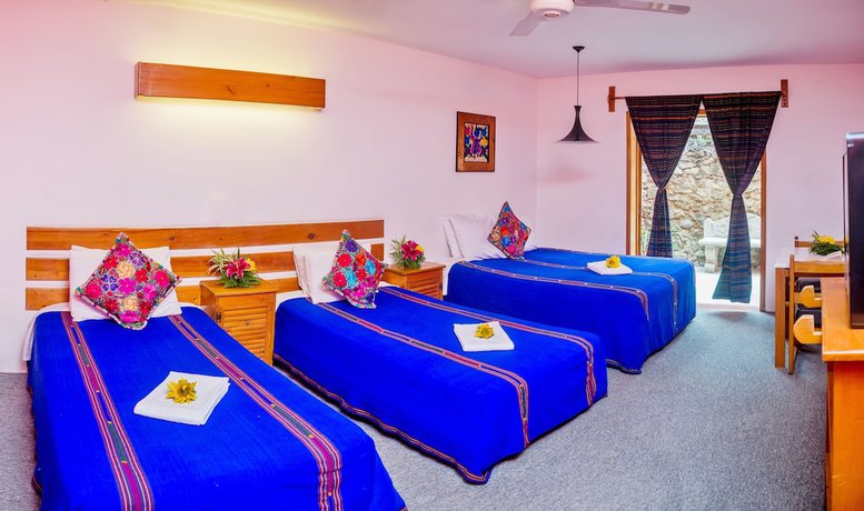 Imagen de la habitación del Hotel Panchoy. Foto 7