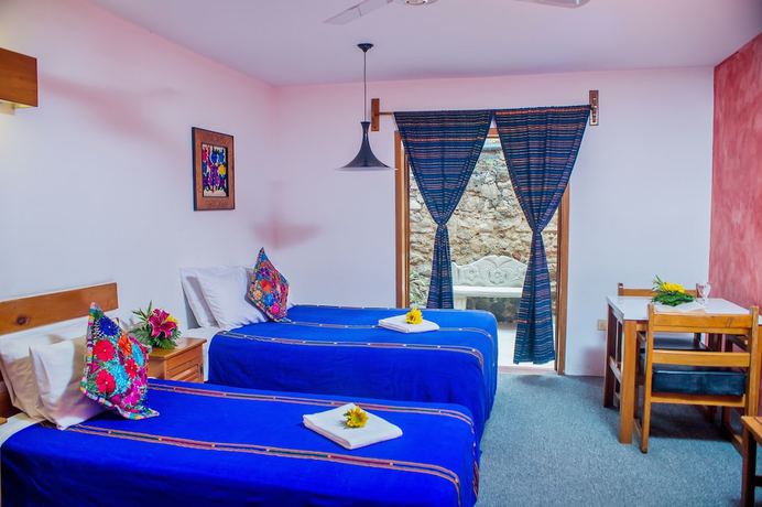 Imagen de la habitación del Hotel Panchoy. Foto 8