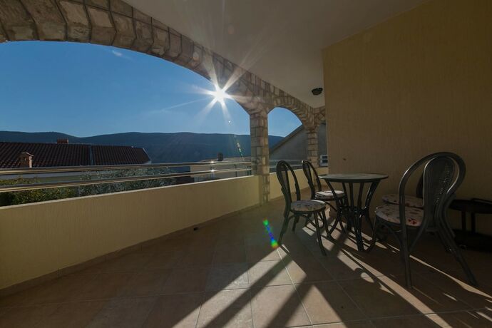 Imagen de la habitación del Hotel PandN Resort. Foto 18