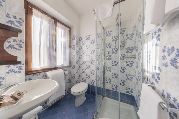 Imagen de la habitación del Hotel Panda, Cortina d'Ampezzo . Foto 13