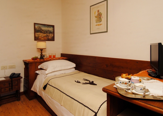 Imagen de la habitación del Hotel Panda, Cortina d'Ampezzo . Foto 14