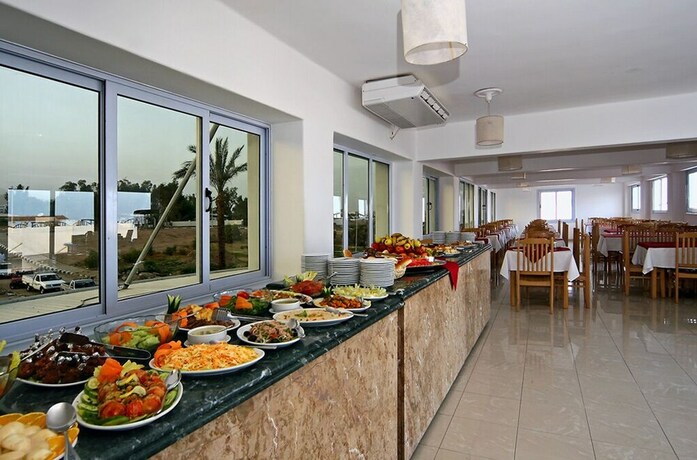 Imagen del bar/restaurante del Hotel Panda, Dahab. Foto 16