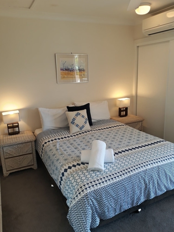 Imagen de la habitación del Hotel Pandanus Coolum Beach. Foto 5