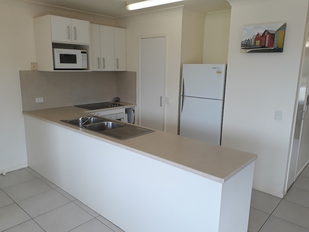 Imagen de la habitación del Hotel Pandanus Coolum Beach. Foto 17