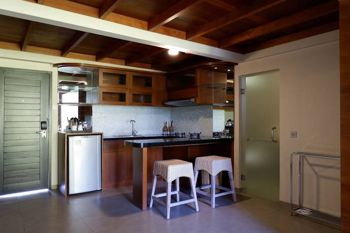 Imagen de la habitación del Hotel Pandawa All Suite. Foto 8