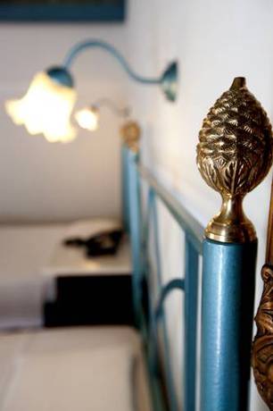 Imagen de la habitación del Hotel Pandora Suites. Foto 6